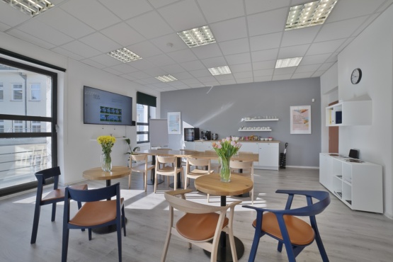 academy HUB Vary